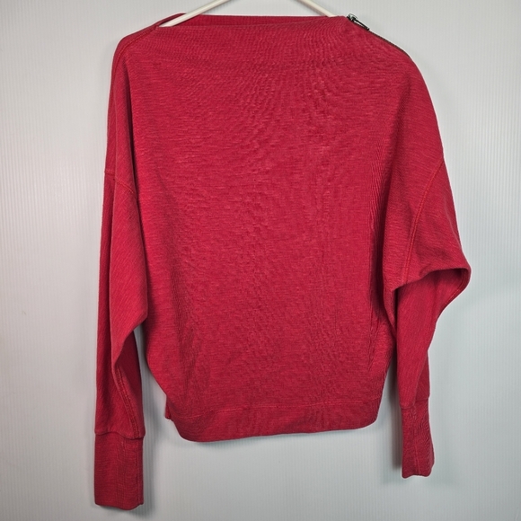 Free People We The Free Womens Nikaka Thermal Knit Top Zip Shoulder Size XS Red - Picture 4 of 15